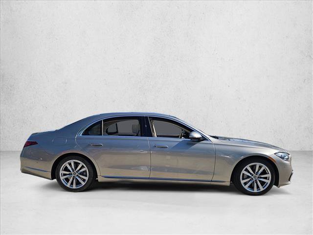 Used 2022 Mercedes-Benz S 500 4MATIC image 4