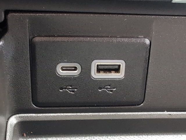 Certified 2022 GMC Yukon Denali w/ Denali Ultimate Package image 41