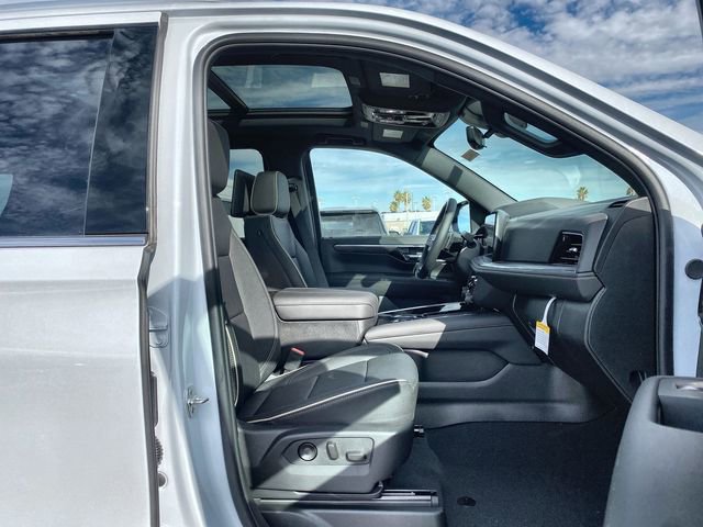 New 2026 Chevrolet Suburban Premier image 44