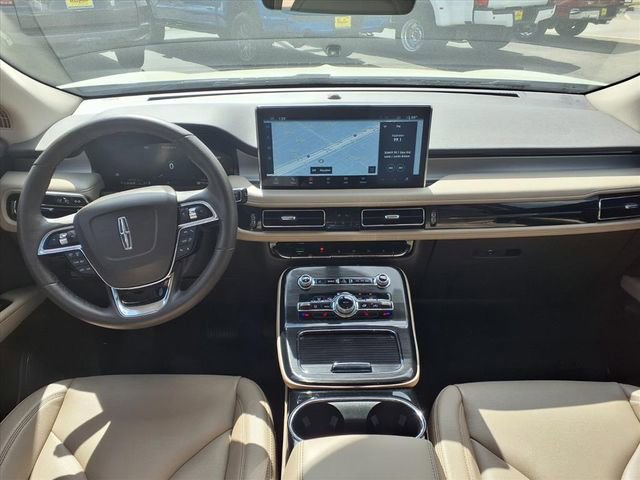 Certified 2023 Lincoln Nautilus Standard w/ Premium Package image 4