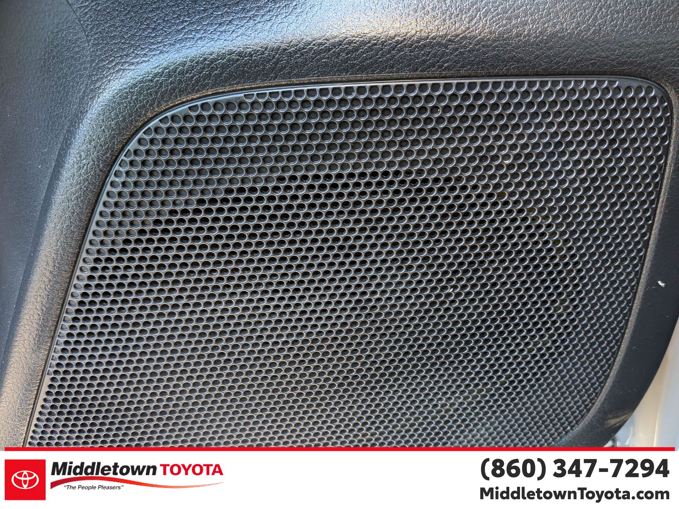 Certified 2020 Toyota Tacoma SR5 AWD/4WD image 13