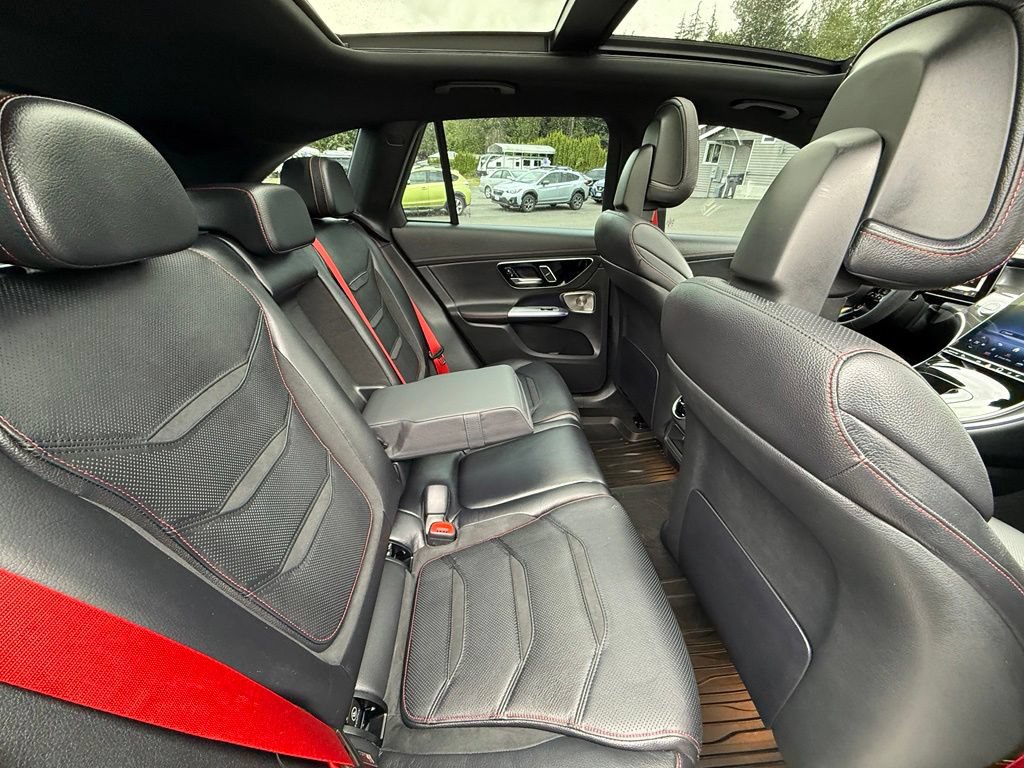 Used 2024 Mercedes-Benz GLC 43 AMG 4MATIC image 17