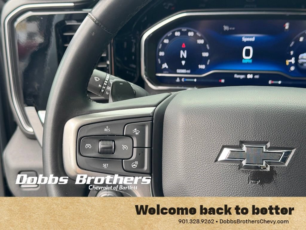 Used 2025 Chevrolet Silverado 1500 RST AWD/4WD image 17
