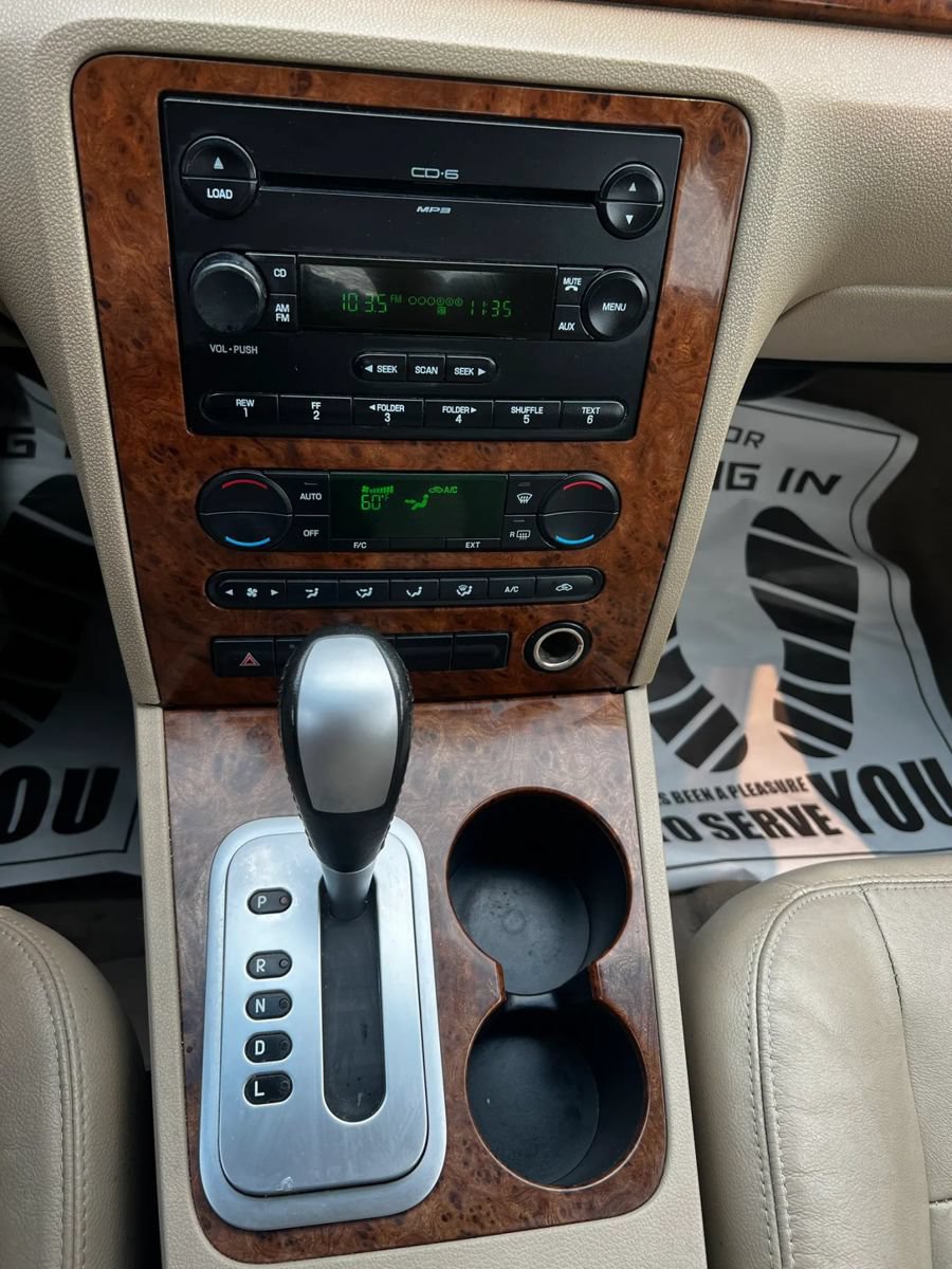 Used 2006 Ford Five Hundred SEL AWD/4WD image 21