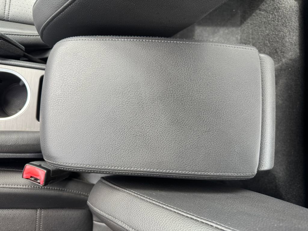 Used 2014 Volkswagen Passat 2.5 SE FWD image 25