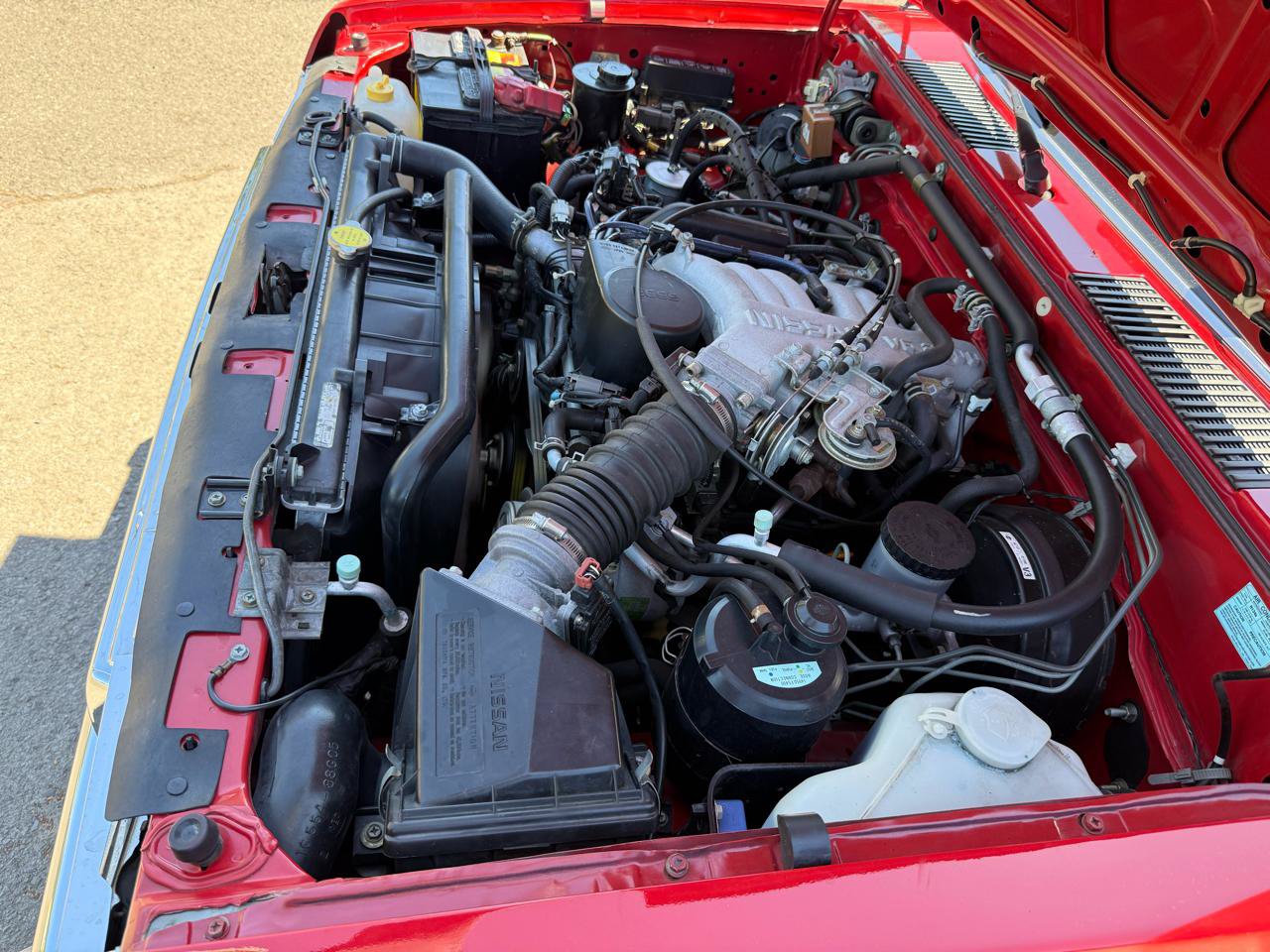Used 1995 Nissan Pickup XE RWD image 28