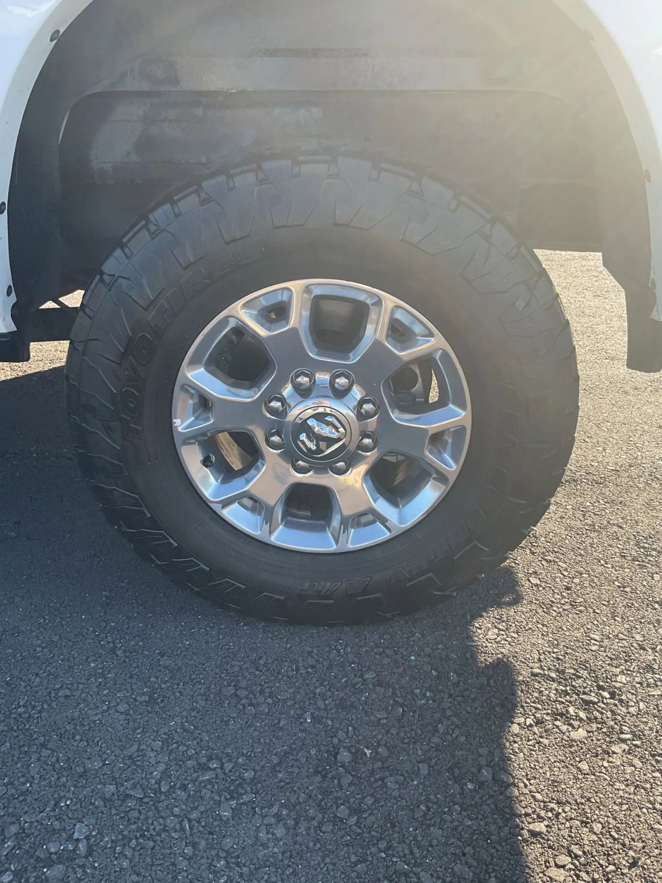 Used 2020 RAM 2500 Laramie image 24