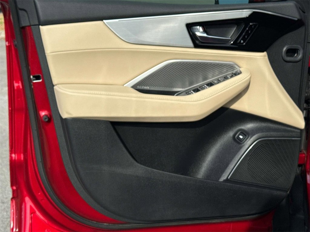 Used 2023 Acura MDX FWD w/ Technology Package image 19