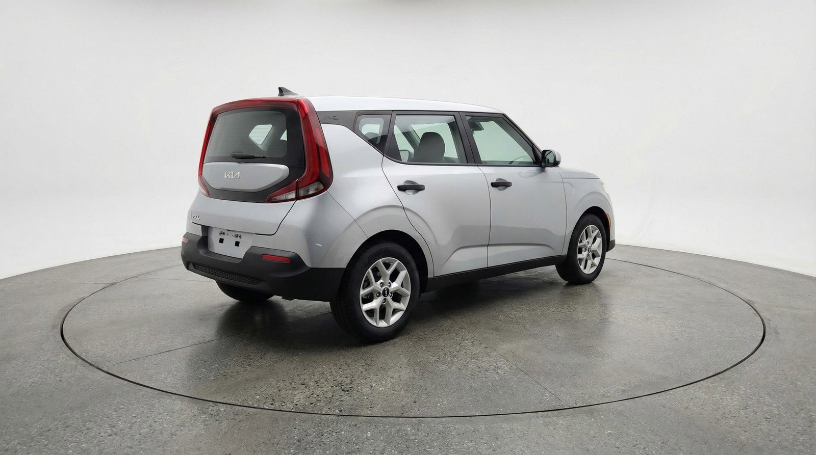 Used 2025 Kia Soul LX w/ LX Technology Package FWD image 9