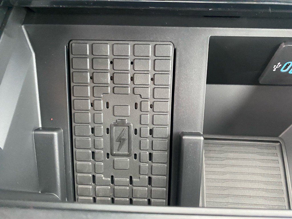 New 2025 Ford F250 Lariat image 28