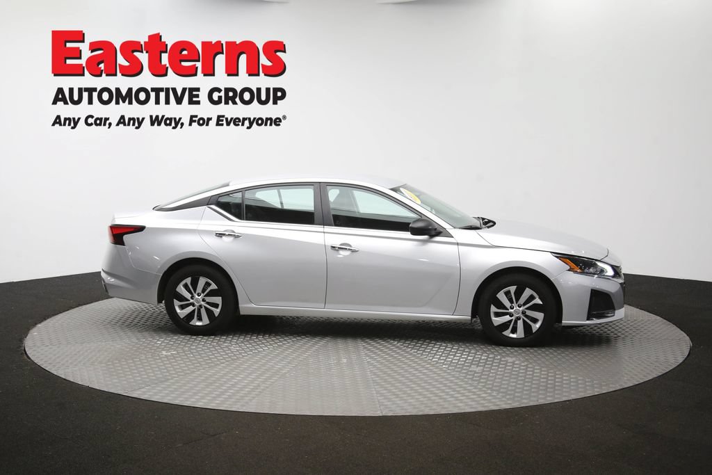 Used 2024 Nissan Altima 2.5 S FWD image 45