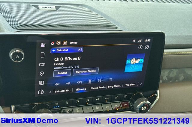 Used 2025 Chevrolet Colorado ZR2 w/ Technology Package image 27