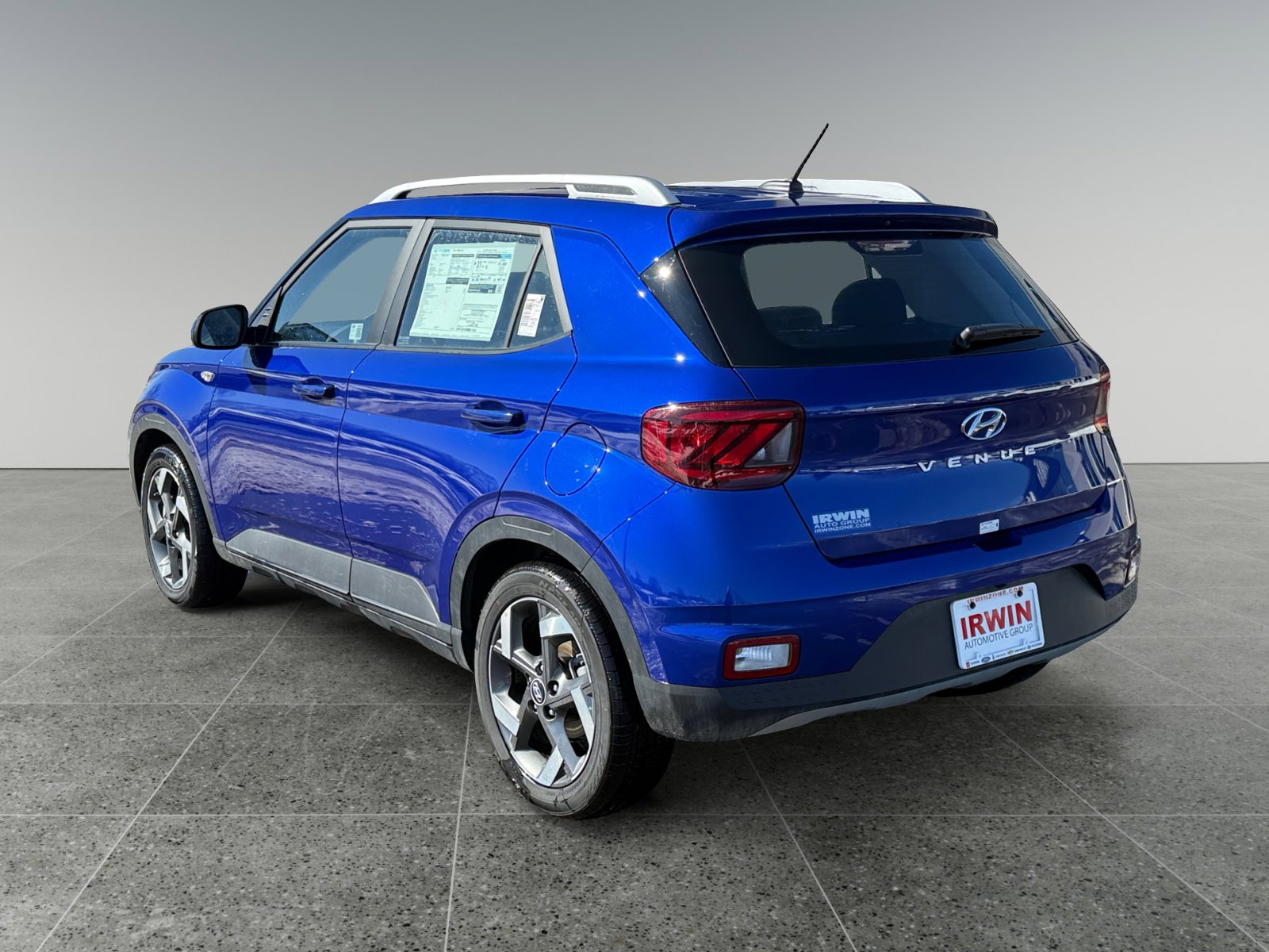 New 2025 Hyundai Venue SEL image 3