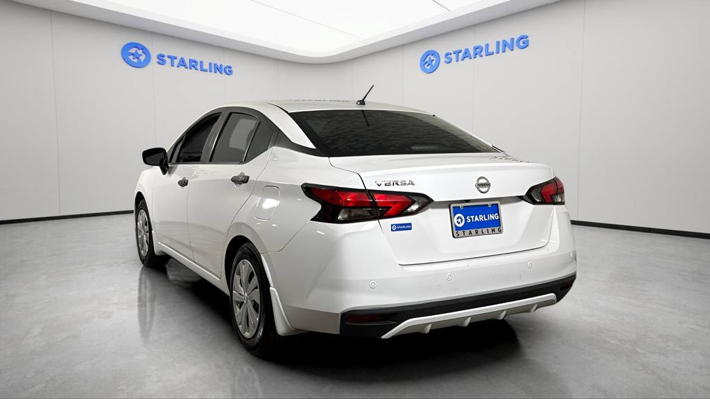 Used 2020 Nissan Versa S FWD image 6