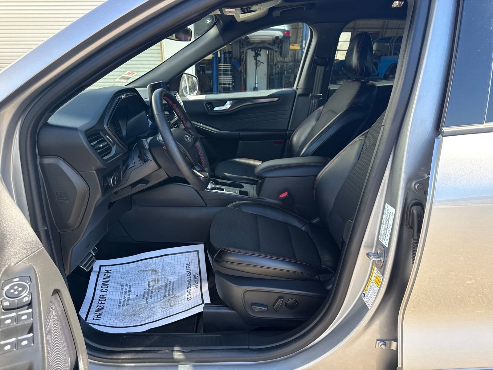 Used 2024 Ford Escape ST-Line w/ Tech Pack #1 image 9