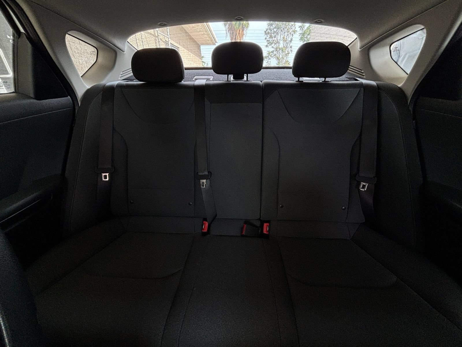 Used 2025 Kia K4 FWD image 37