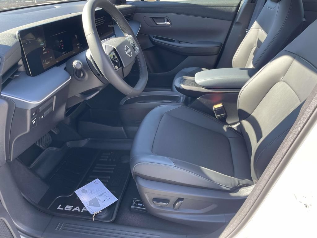 New 2026 Nissan Leaf SV+ w/ Floor Mat Package (SV+) FWD image 18