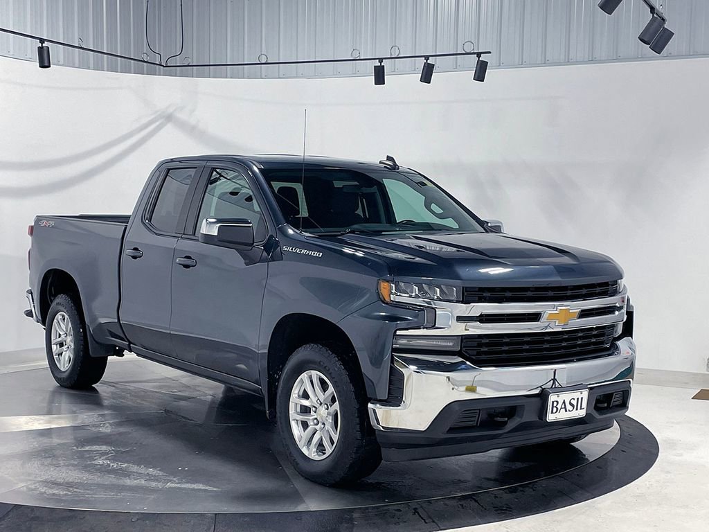 Used 2021 Chevrolet Silverado 1500 LT image 38