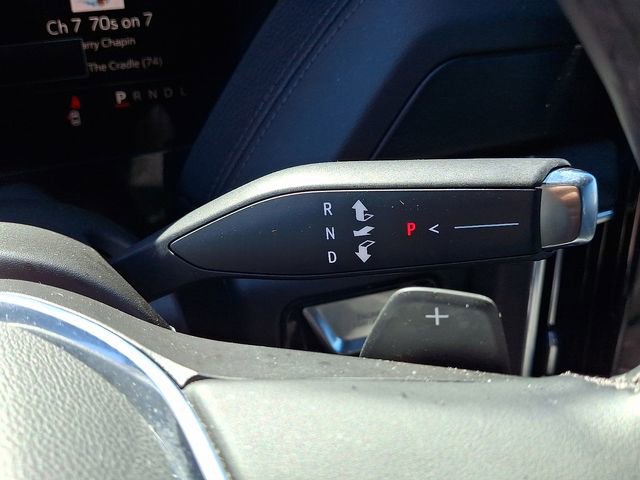 Used 2025 GMC Yukon XL Denali image 12