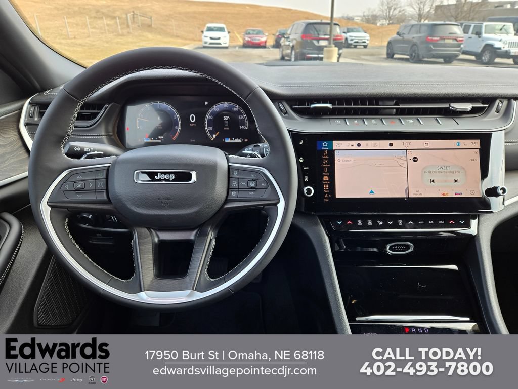 New 2026 Jeep Grand Cherokee L 4WD image 16