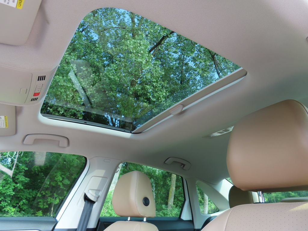 Used 2019 Volkswagen Jetta SEL FWD image 5