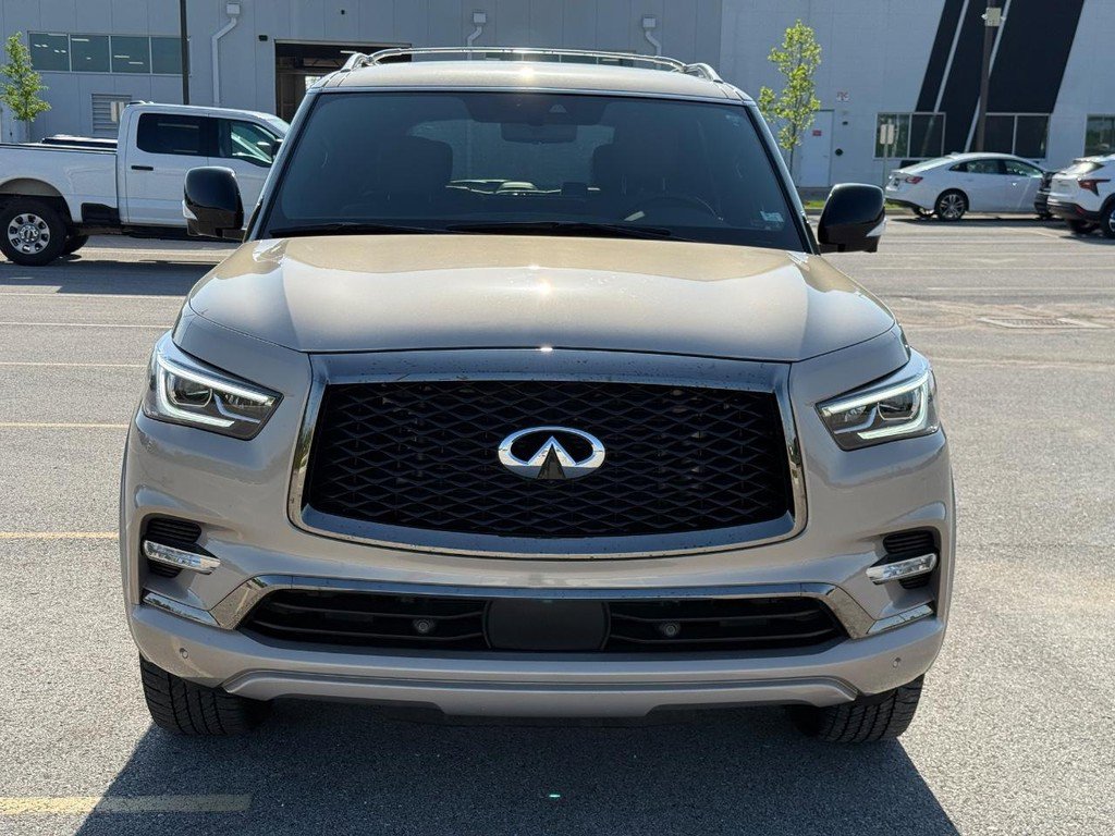 Used 2024 INFINITI QX80 Sensory AWD/4WD image 11