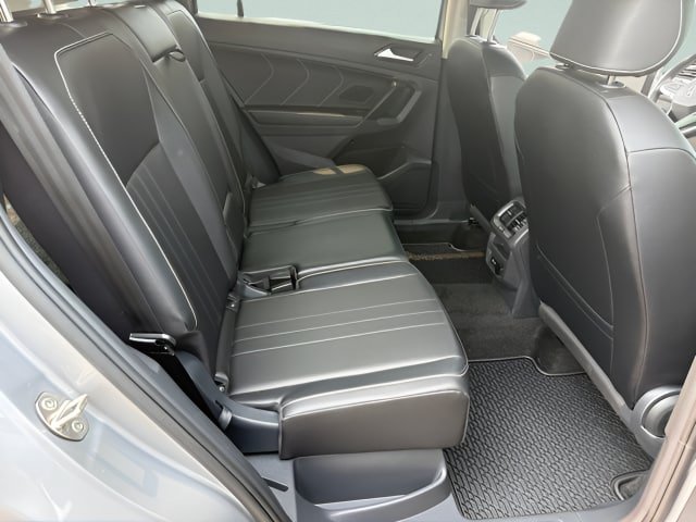 Certified 2023 Volkswagen Tiguan SE AWD/4WD image 29