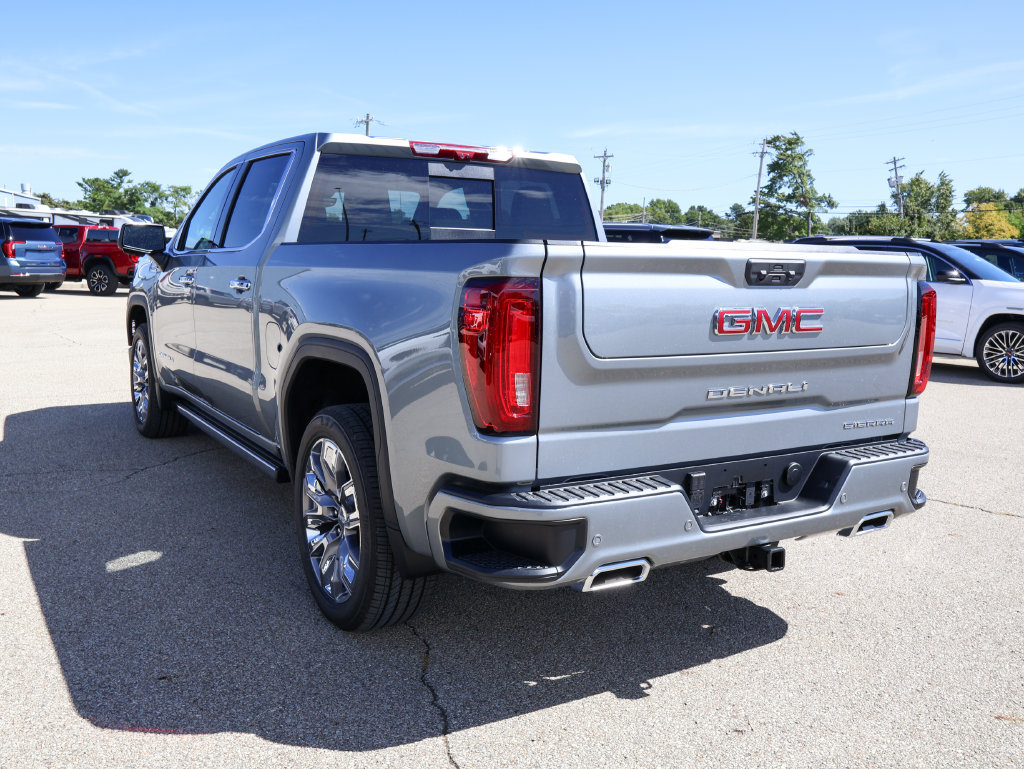 New 2026 GMC Sierra 1500 Denali w/ Denali Reserve Package AWD/4WD image 30