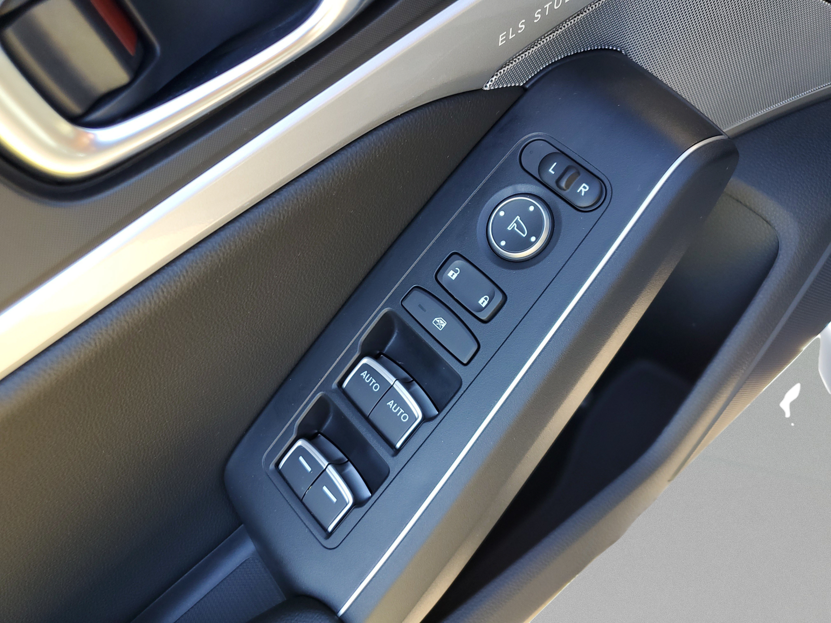Certified 2025 Acura Integra Type S FWD image 16