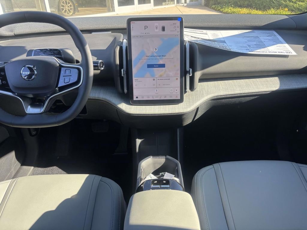 New 2025 Volvo EX30 Plus w/ Protection Package Premier image 26