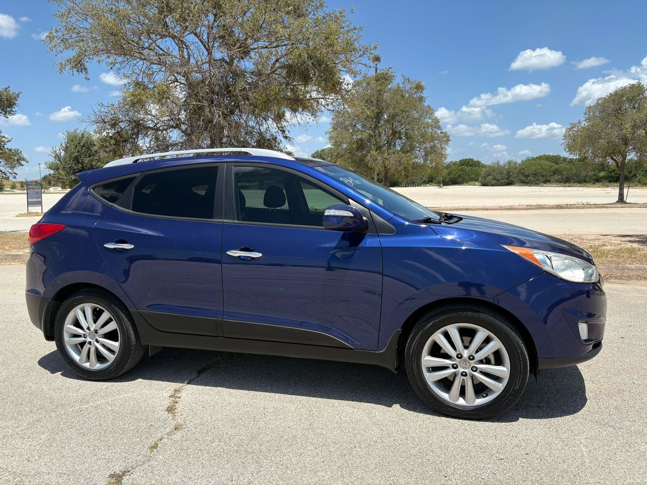 Used 2013 Hyundai Tucson Limited FWD image 56