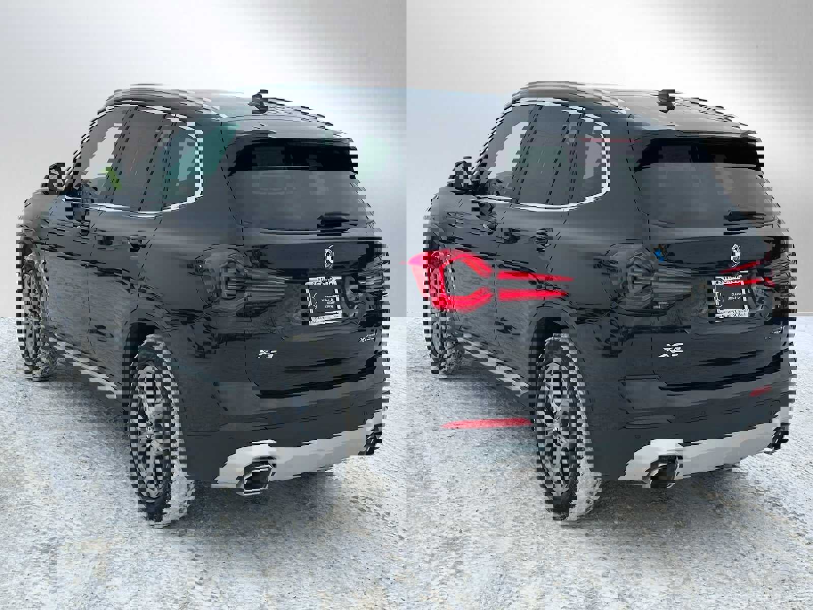 Used 2023 BMW X3 xDrive30i w/ Convenience Package image 5