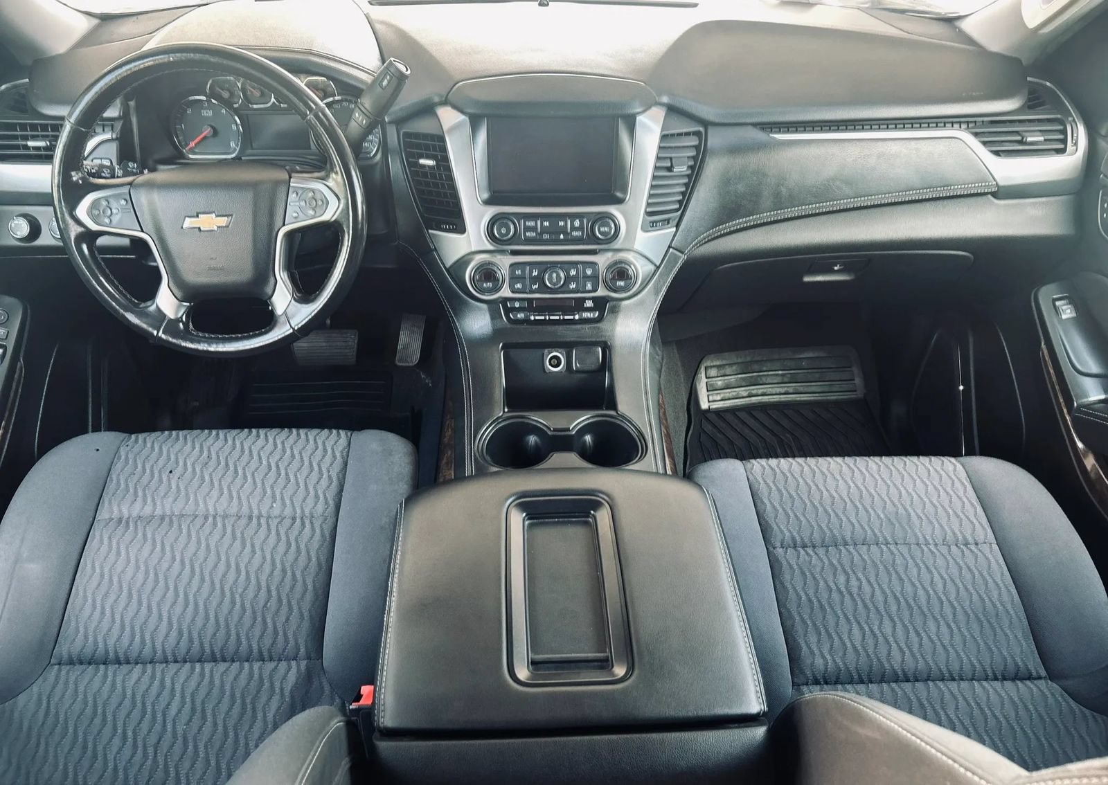 Used 2019 Chevrolet Tahoe LS w/ Enhanced Driver Alert Package AWD/4WD image 11