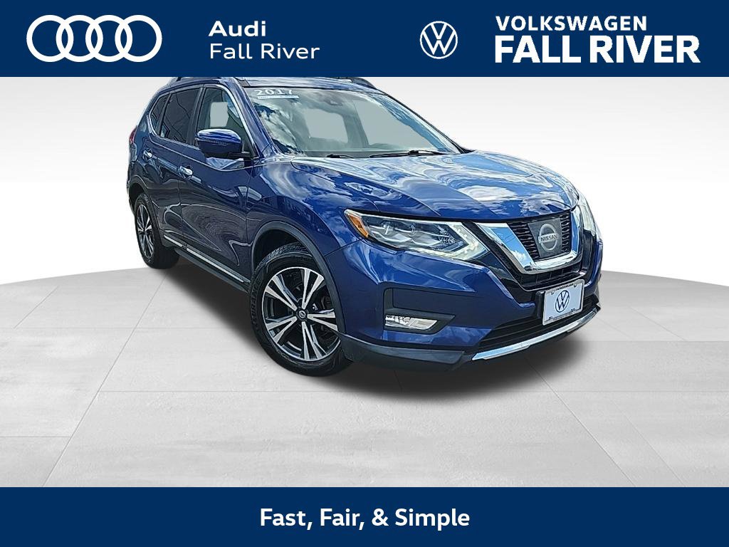 Used 2017 Nissan Rogue SL w/ SL Premium Package