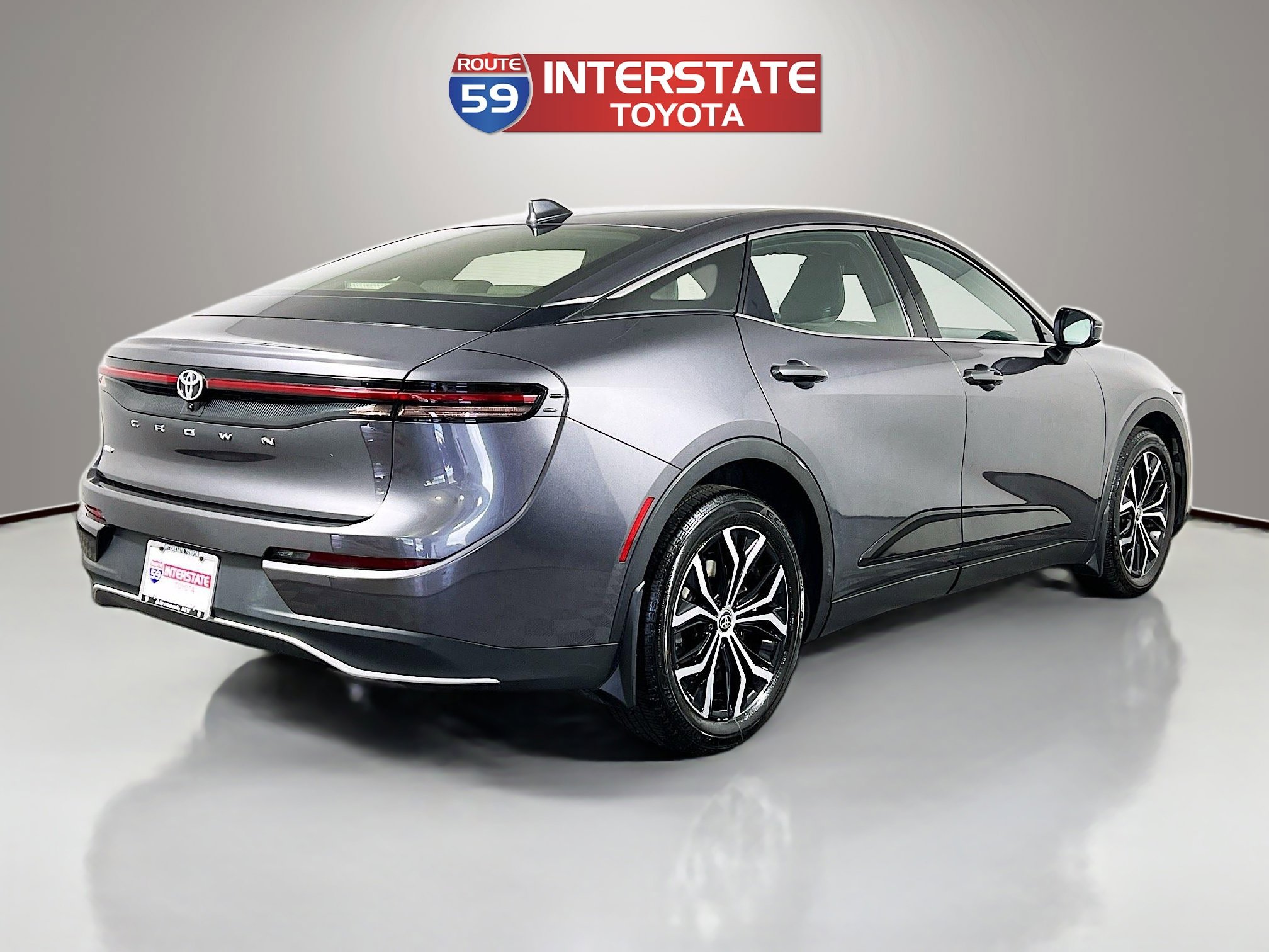 Used 2023 Toyota Crown AWD/4WD image 7