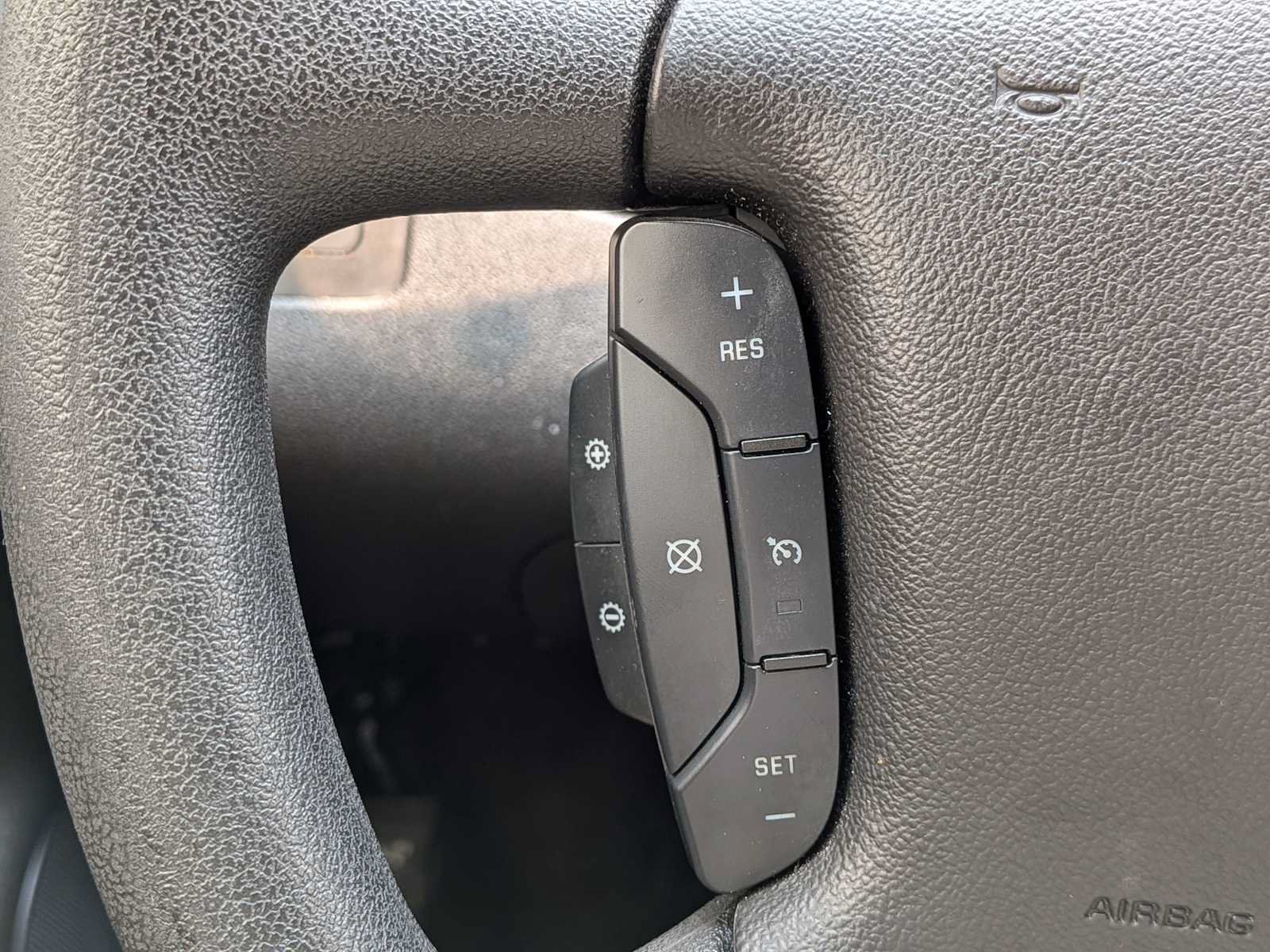 Used 2015 Chevrolet Impala LT w/ LT Sunroof Package FWD image 21