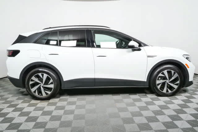 Used 2025 Volkswagen ID.4 Pro RWD image 3