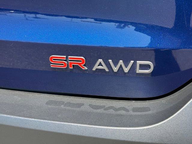 Certified 2025 Nissan Kicks SR AWD/4WD image 8