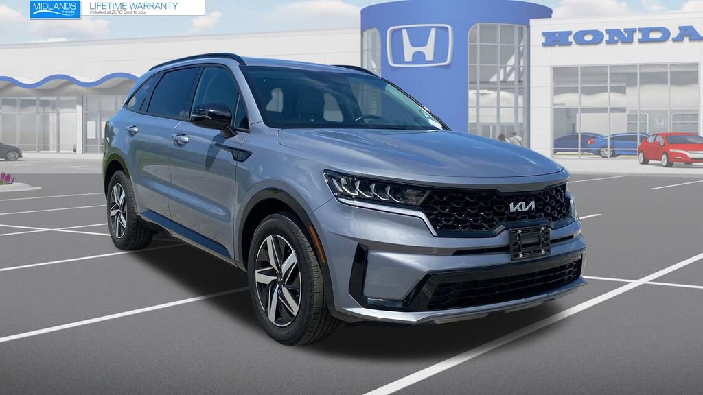 Used 2023 Kia Sorento S