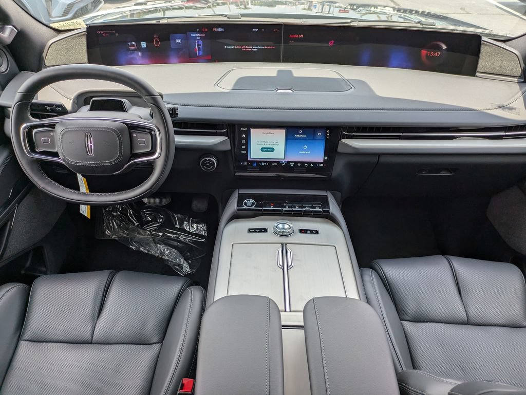 New 2027 Lincoln Navigator Reserve w/ Jet Appearance Package RWD image 15