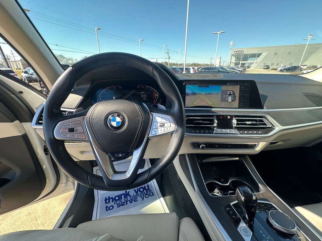 Used 2022 BMW X7 xDrive40i w/ Premium Package image 10