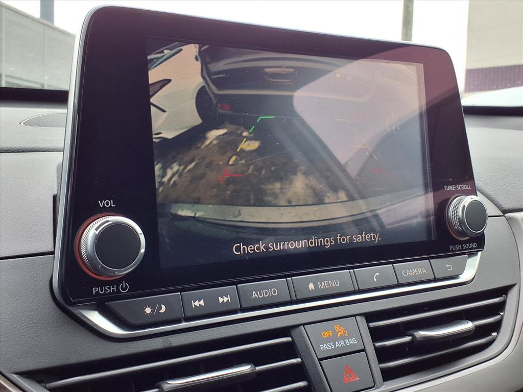 Used 2024 Nissan Altima 2.5 SV image 32