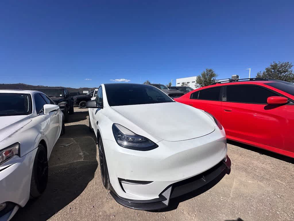 Used 2021 Tesla Model Y Long Range AWD/4WD image 2