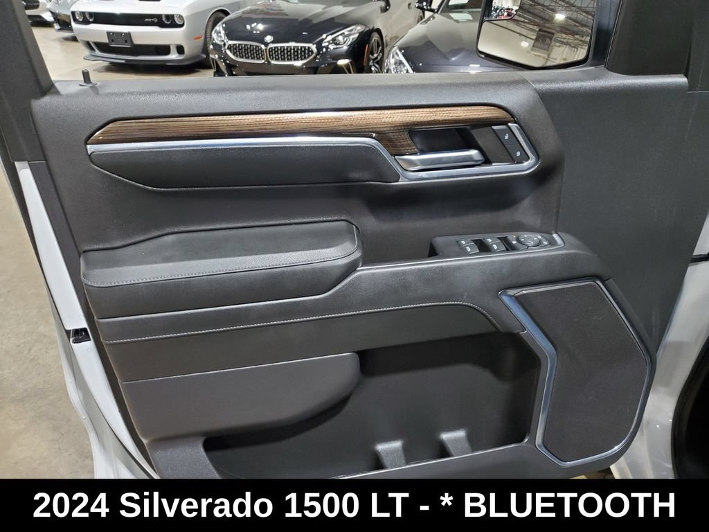 Used 2024 Chevrolet Silverado 1500 LT AWD/4WD image 8
