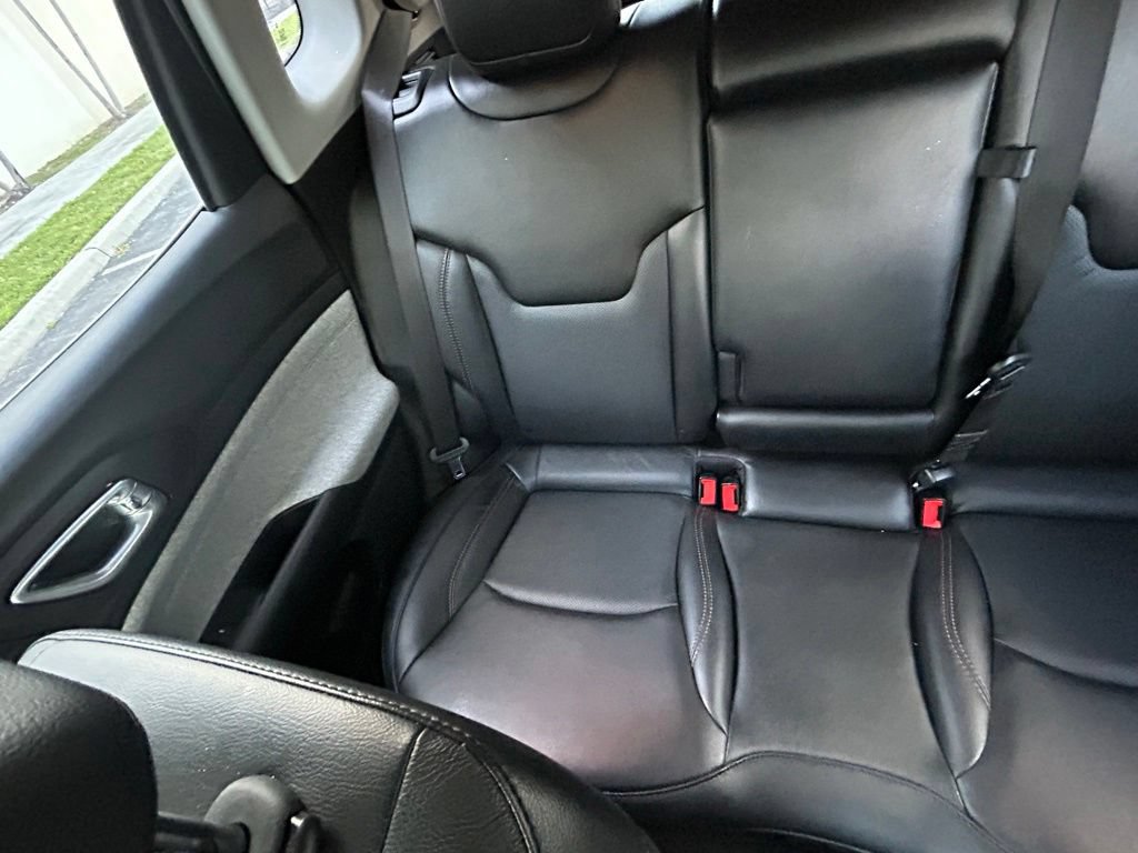 Certified 2022 Jeep Compass Latitude AWD/4WD image 12