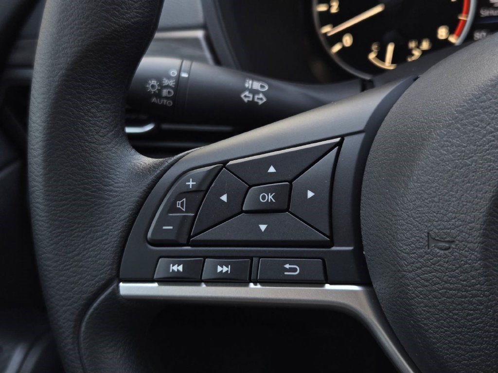 New 2026 Nissan Altima 2.5 SV FWD image 24