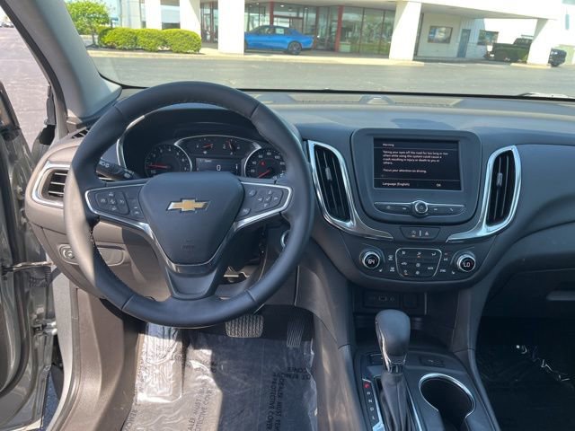 Used 2024 Chevrolet Equinox LT AWD/4WD image 39