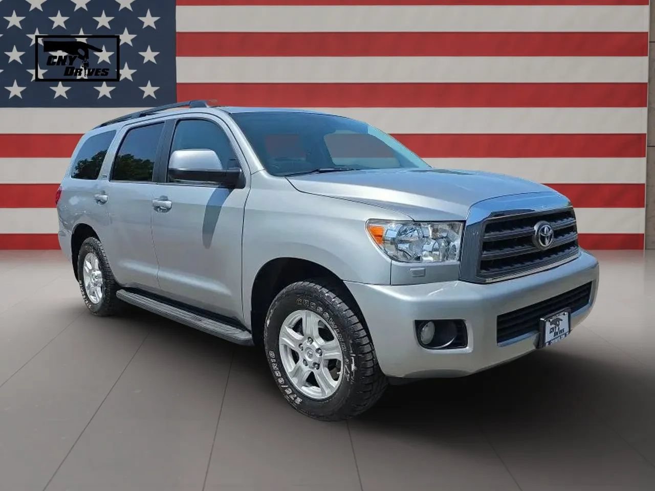 Used 2015 Toyota Sequoia SR5 AWD/4WD image 3