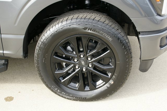 New 2025 Ford F150 Lariat w/ Equipment Group 502A High image 9