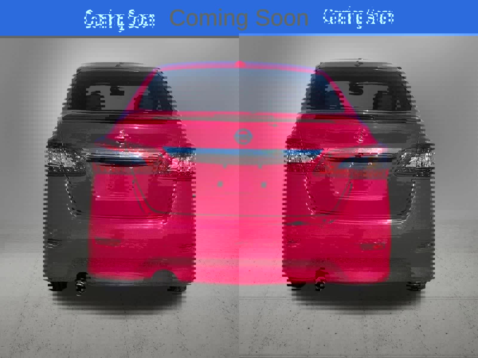 Used 2015 Nissan Sentra SR w/ SR Premium Package FWD image 5